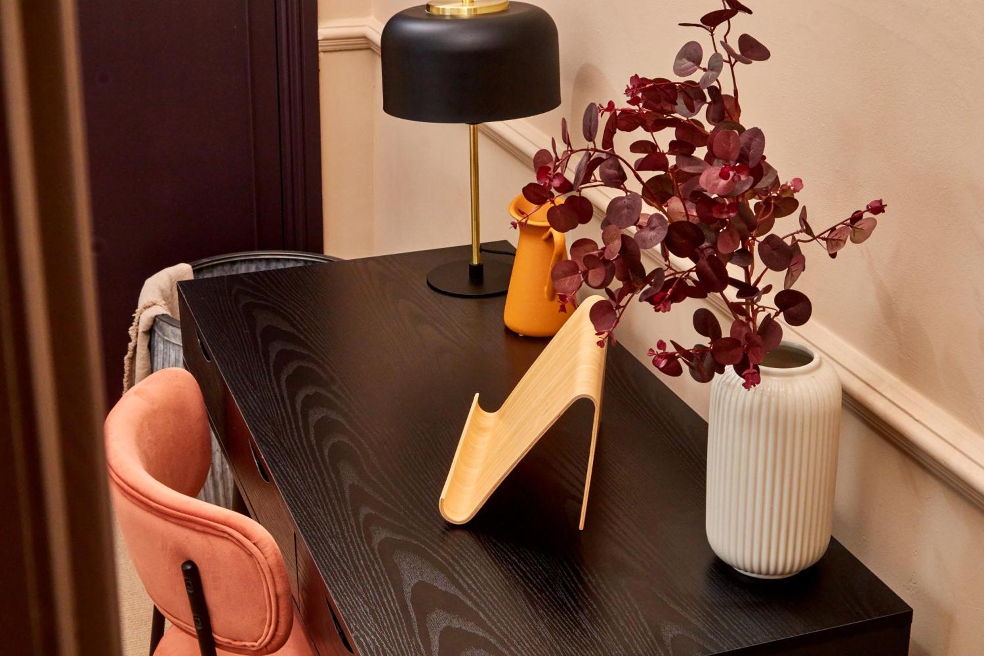 Settle In Winchester - Stylish Self Check-In Rooms Екстериор снимка